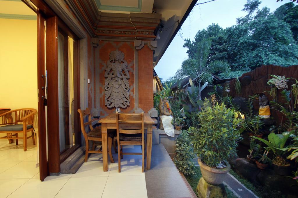 Loris Homestay Ubud  Exterior photo