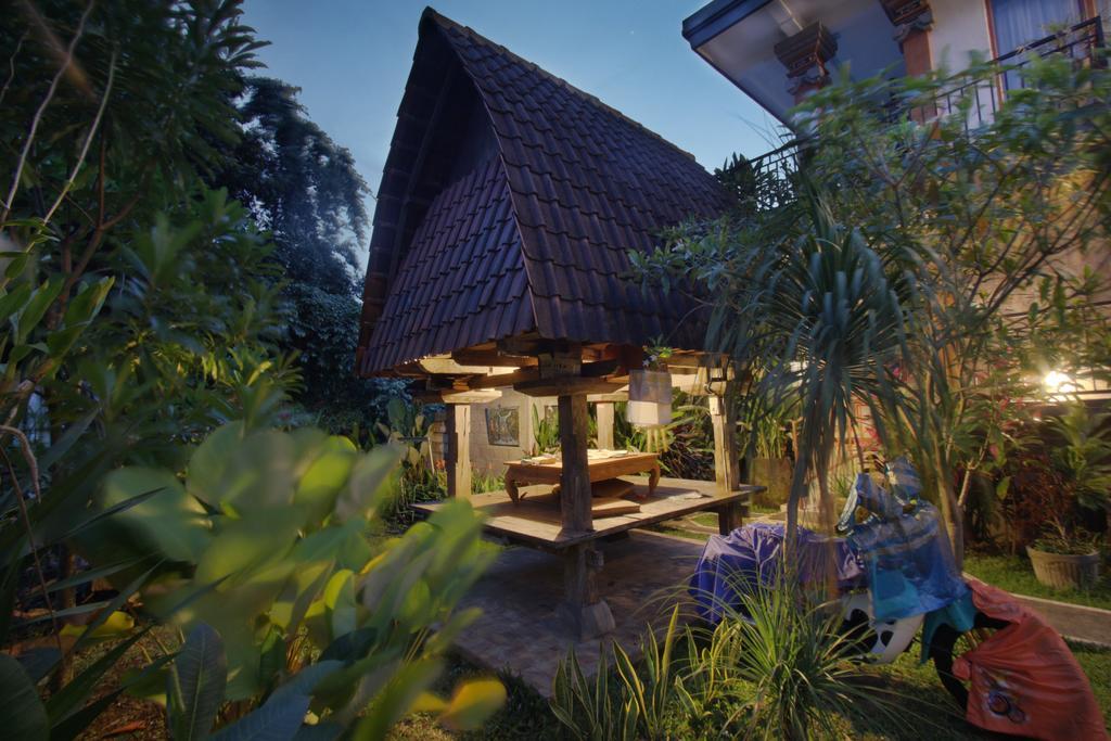 Loris Homestay Ubud  Exterior photo