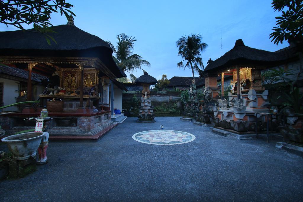 Loris Homestay Ubud  Exterior photo